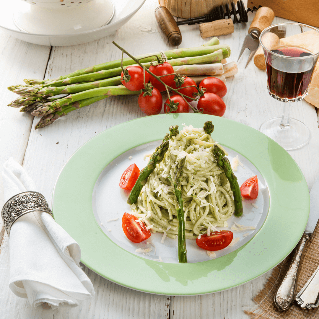 Roasted Garlic Fettuccine with Prosciutto and Asparagus