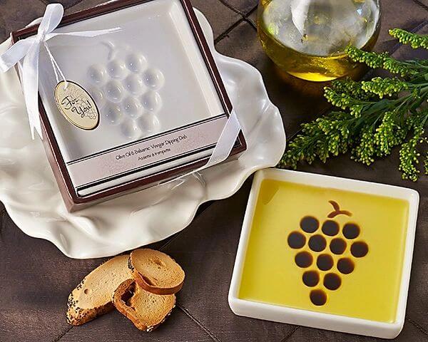 "Vineyard Select" Olive Oil and Balsamic Vinegar Dipping Plate